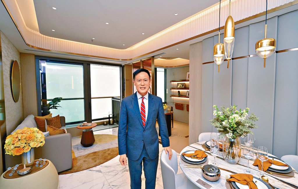 信和田兆源表示，海瑅灣I今起開示範單位供參觀。