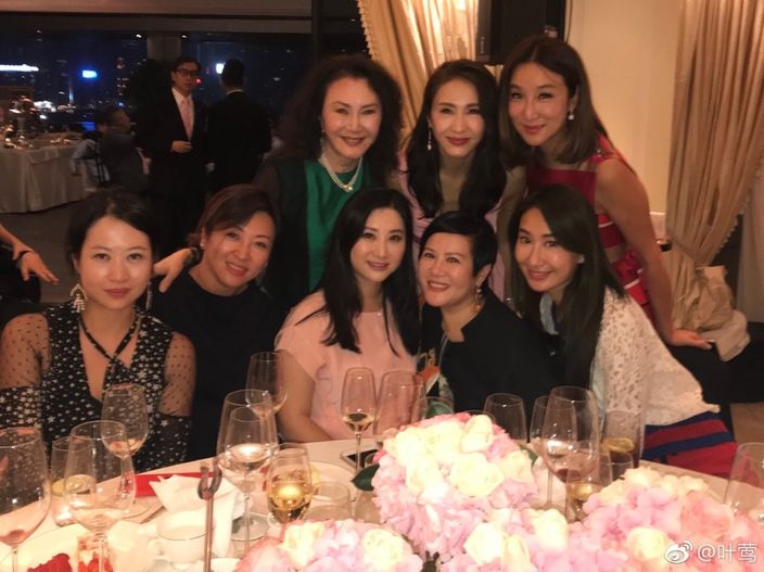 黎姿與好友聚會