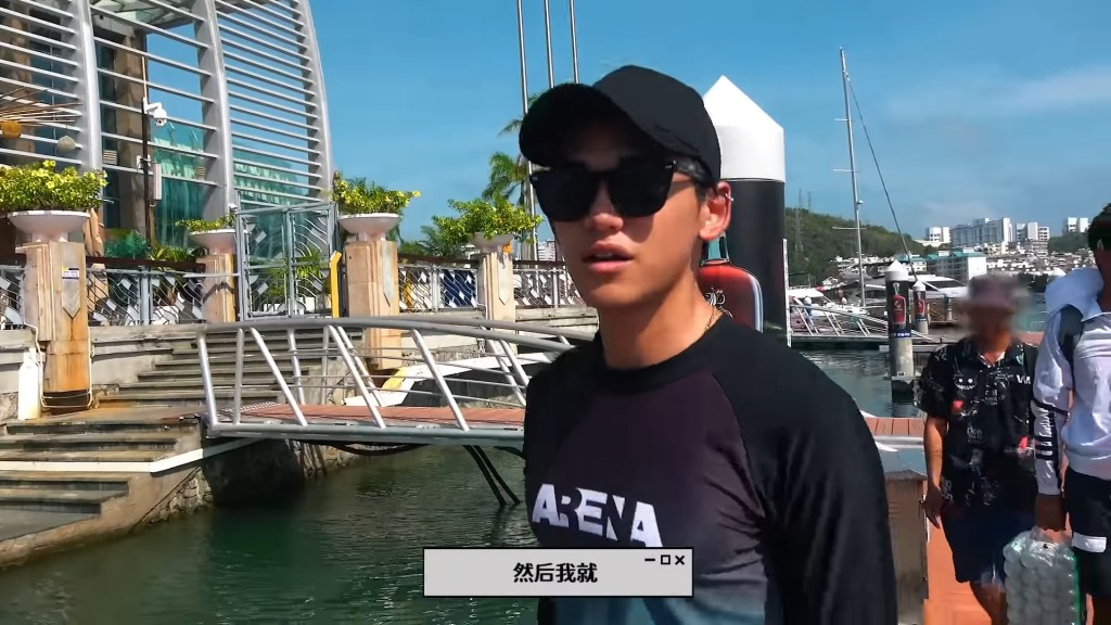 Lucas到三亞工作數天。