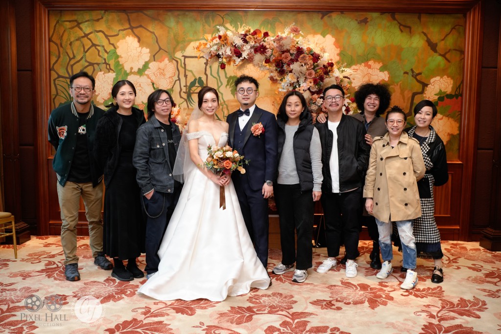 麥沛東也邀請了劇團好友及電影《正義迴廊》的團隊如楊偉倫，朱栢謙，楊詩敏，胡麗英等出席婚宴。