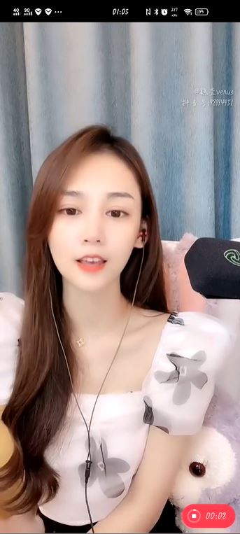 魏瑩稱拒絕與已婚榜一大哥拍拖及拒絕陪睡，遭控告詐騙報復。