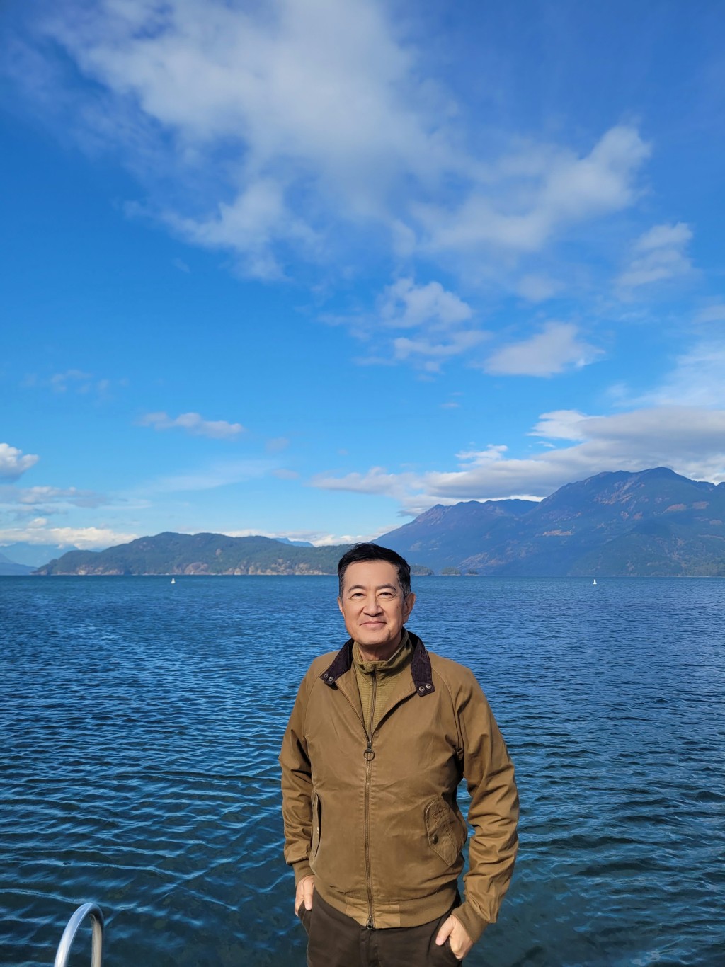 鄧梓峰曝入會門檻只有兩點。