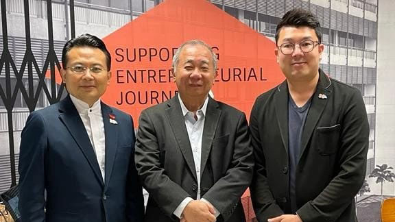 陳勇、梅彥昌、劉國勳。