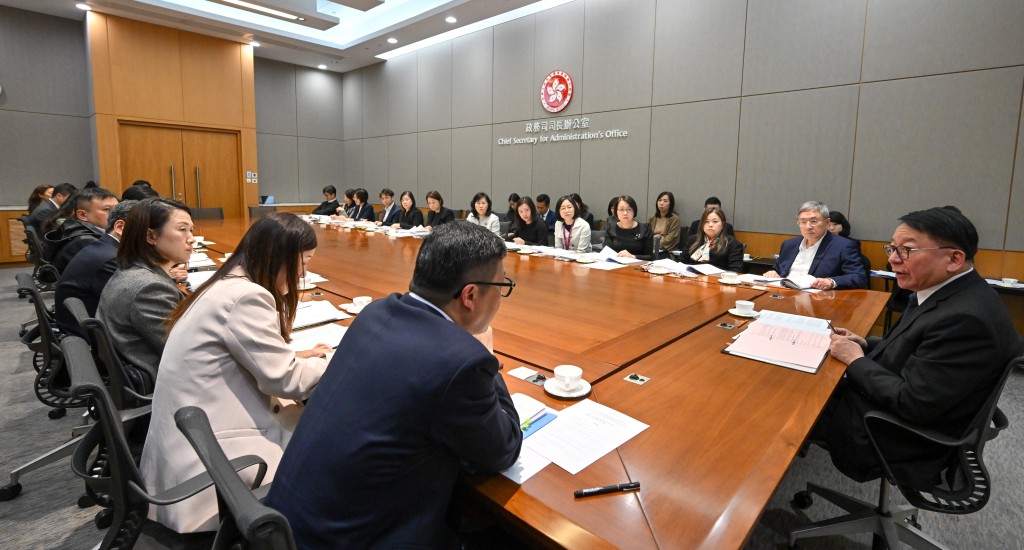 政务司司长陈国基早前主持节日安排跨部门工作小组会议。