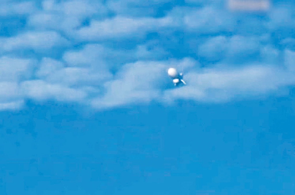■內地網熱傳相片，疑為美方氣球飄入山東海域。