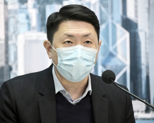 政府疫苗顧問專家委員會成員孔繁毅料初確清潔工很大機會於工作地點感染。資料圖片