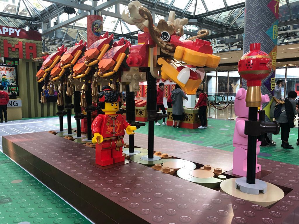LEGO舞龍隊。