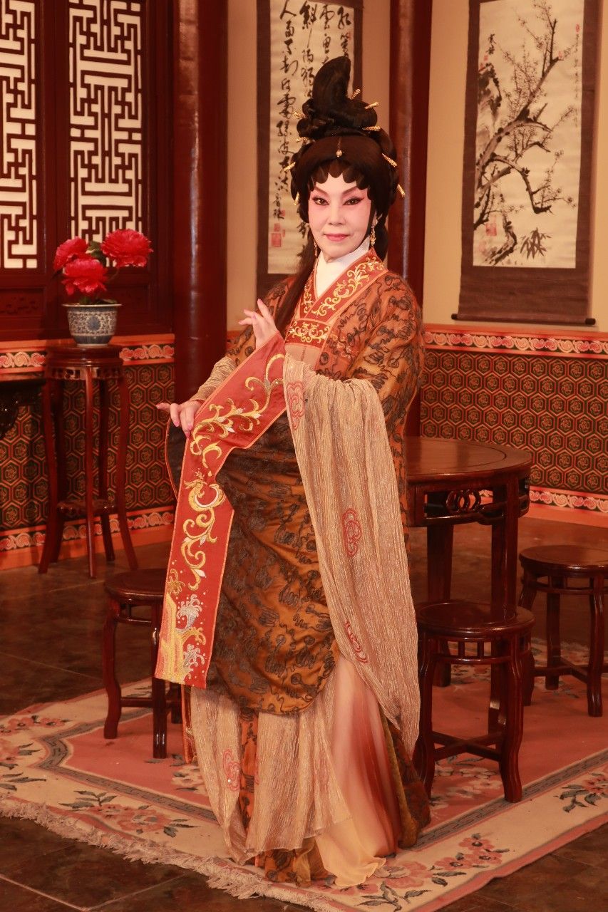 吳美英