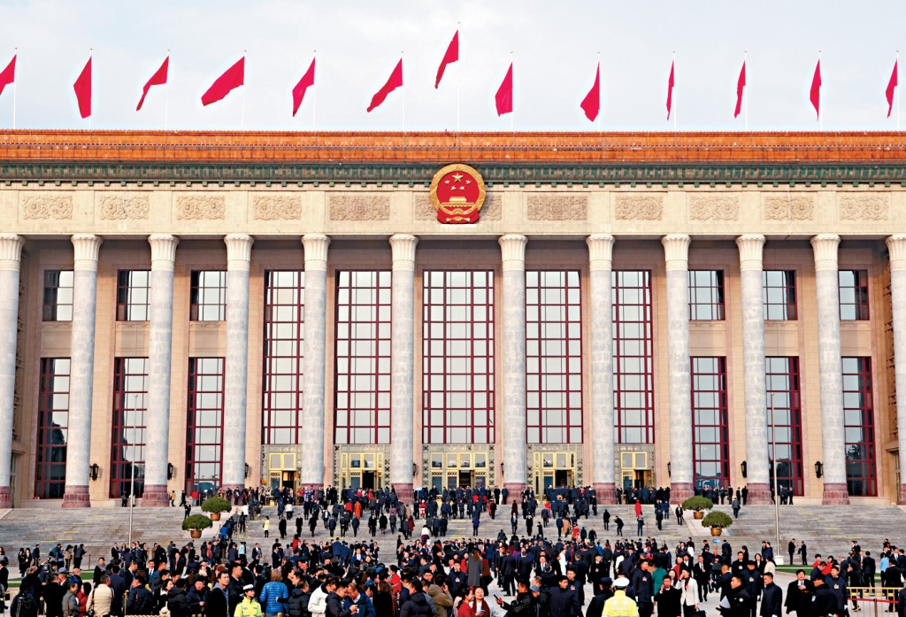 全國兩會下周揭幕，各地代表、委員將再次齊集人民大會堂，共商國是。