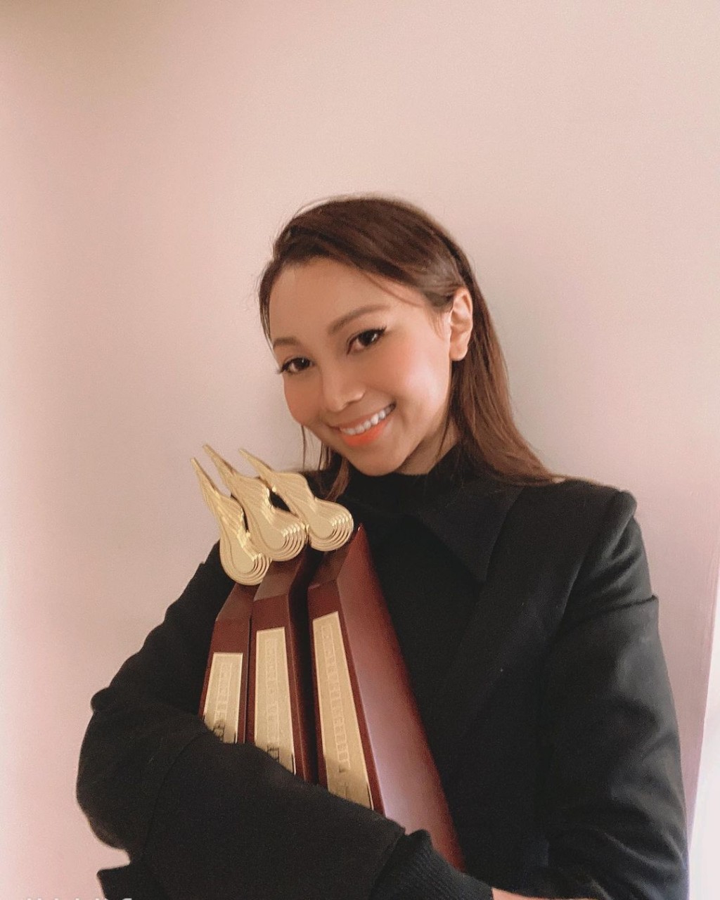 Aga只簡單表達感恩感謝。