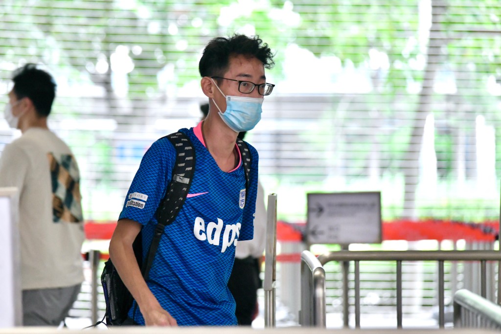 网媒记者梁志恒今年7月30日遭刘马车袭击受伤。(资料图片)