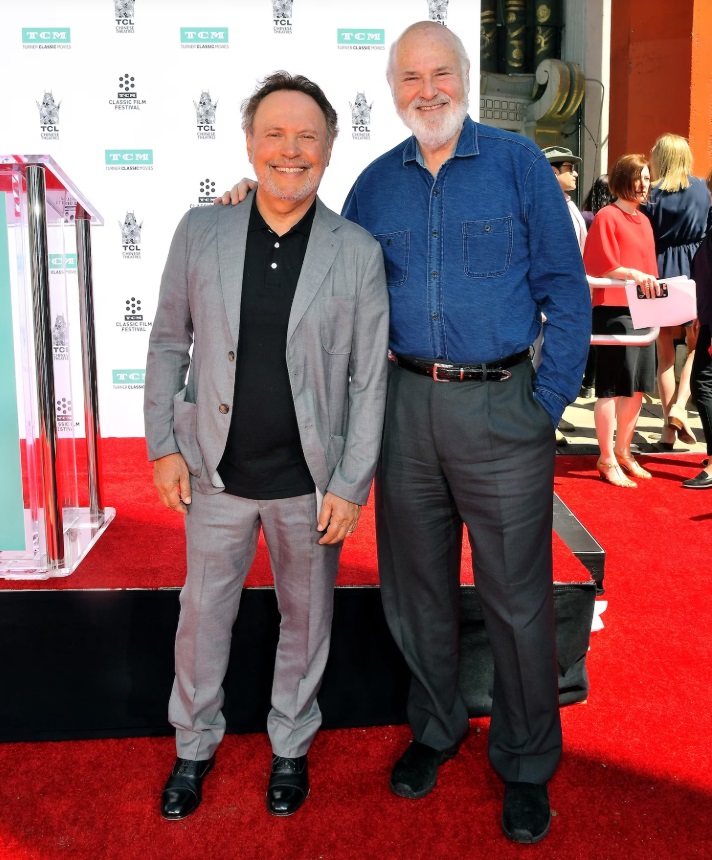 比利基斯度亦發表聲明哀悼亡友洛連納。 比利基斯度亦發表聲明哀悼亡友洛連納。