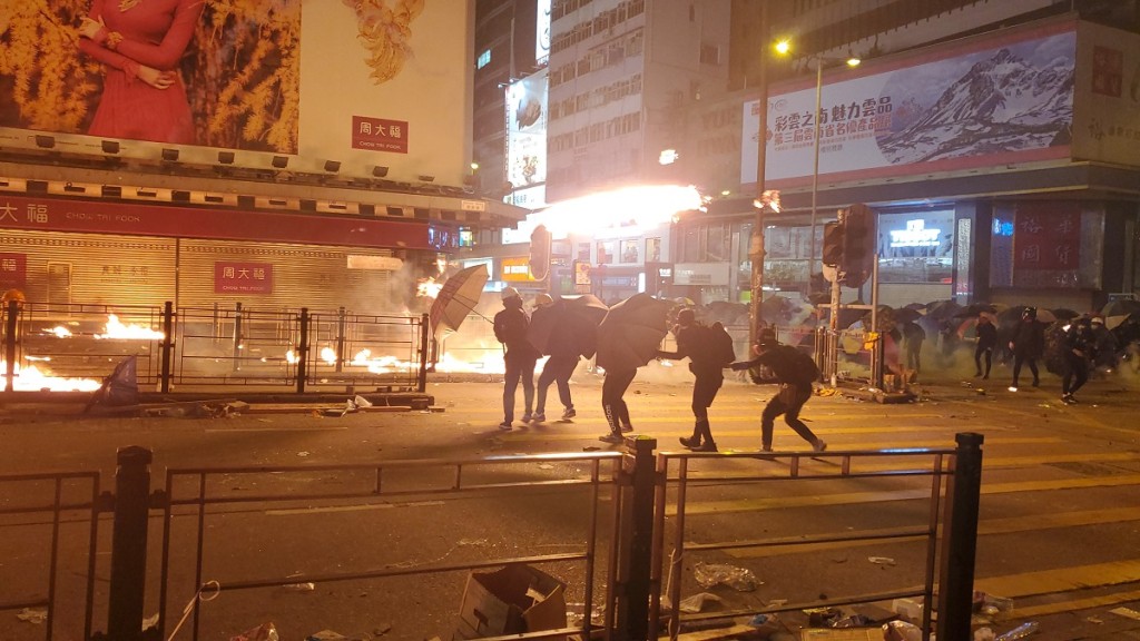 政府指國際受訪者對香港的社會和政治穩定甚為憂慮。資料圖片