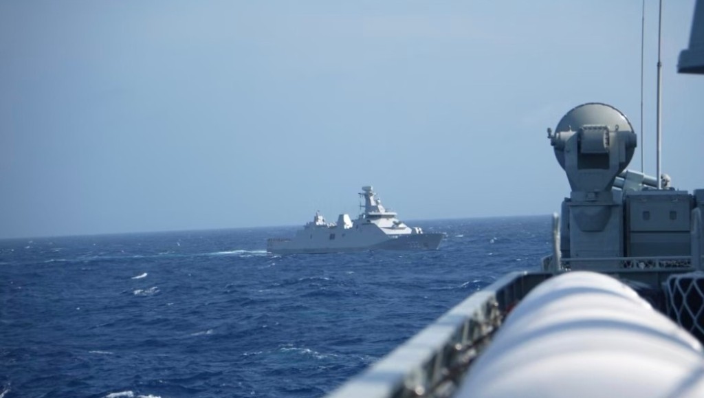 中國與印尼海軍台島以東海域完成通航演練。微博@東部戰區 中國與印尼海軍台島以東海域完成通航演練。微博@東部戰區