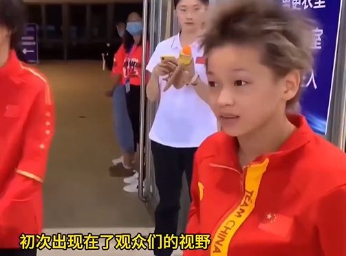 全红婵出道时被人以为是“假小子”。