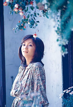 日本老牌女歌手太田裕美患上乳癌，但仍堅持舉行演唱會。