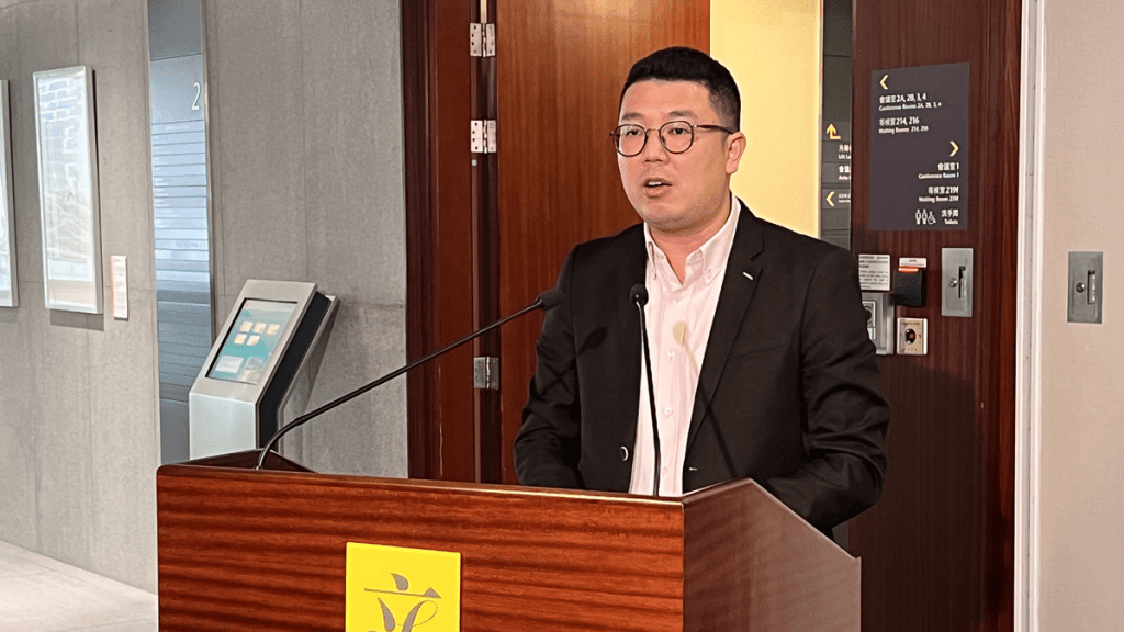 劉國勳建議當局盡快交代兩個項目詳細計畫。郭詠欣攝