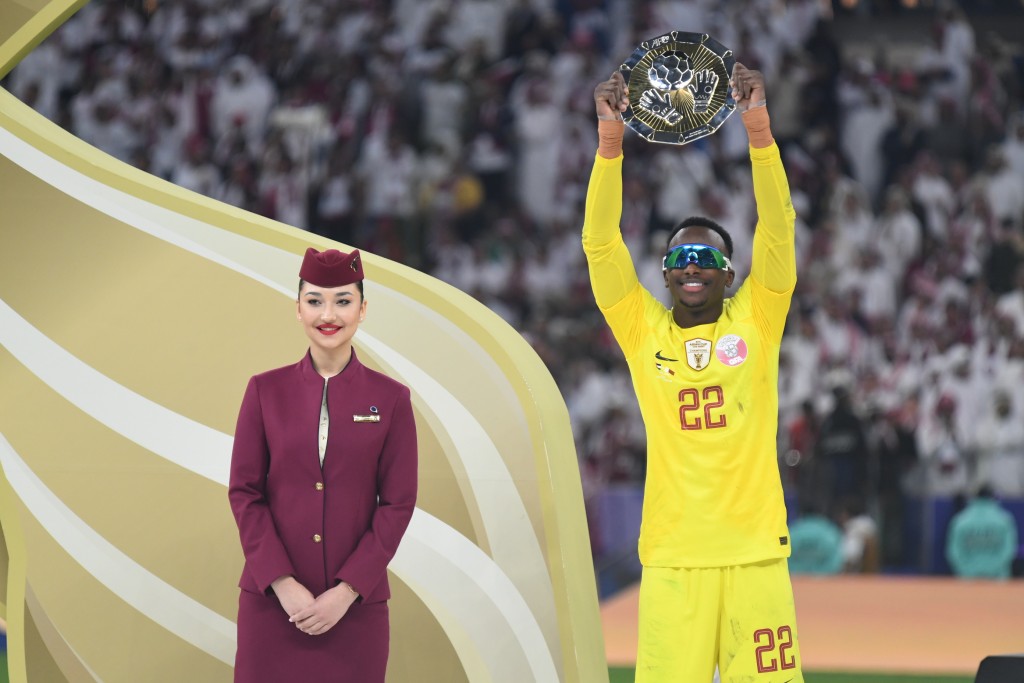  亞洲盃決賽，卡塔爾擊敗約旦衛冕，卡塔爾巴森獲最佳門將。 吳家祺攝