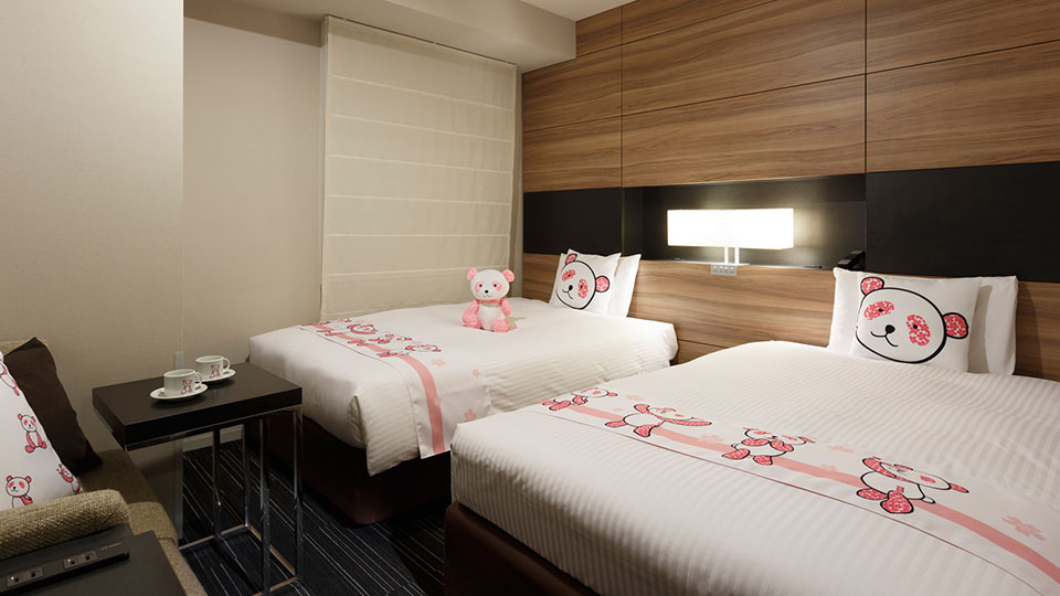Sakura Panda Room的雙牀房。