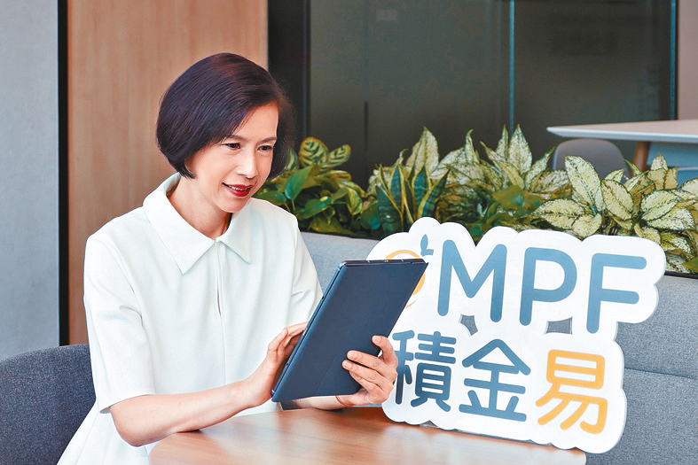 劉麥嘉軒指「積金易」平台全面運作後，透過統一集中處理強積金行政工作，已成功發揮監察作用。