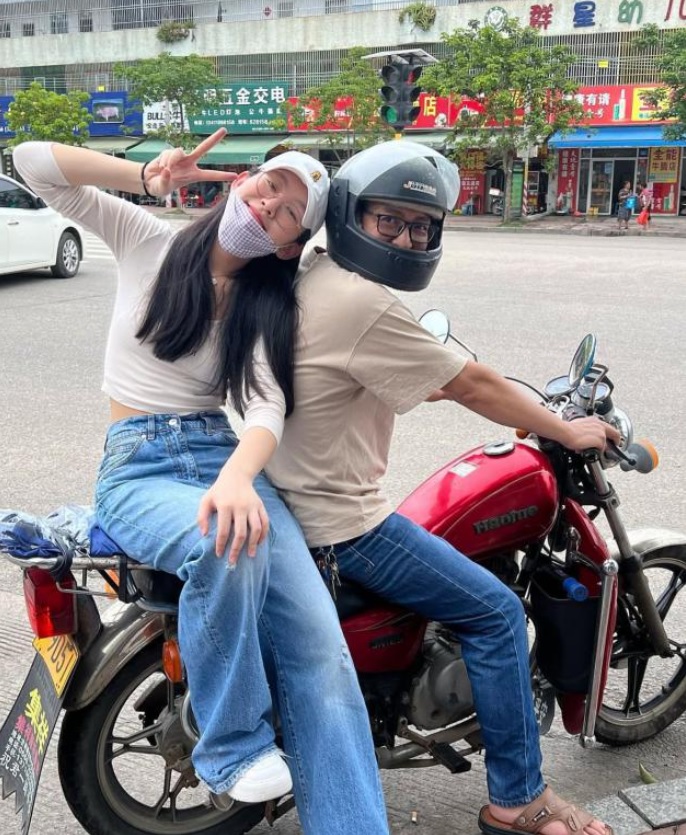 家人远在内地，Gigi已抽时间陪伴家人。