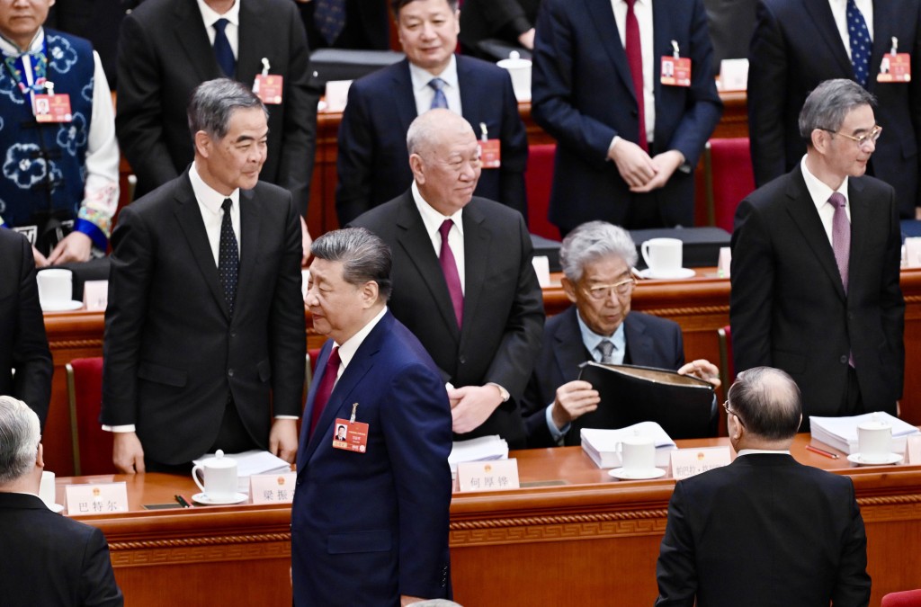 「擴內需」仍然是振興經濟的重點，今年計劃發行超長期特別國債1.3萬億人民幣，有2500億元用來支持消費品「以舊換新」工作。