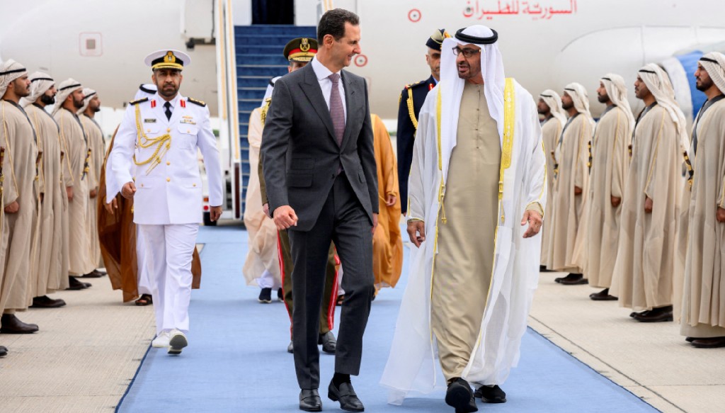 敘利亞總統巴沙爾與夫人抵達阿聯酋阿布扎比展開正式訪問。（路透社）