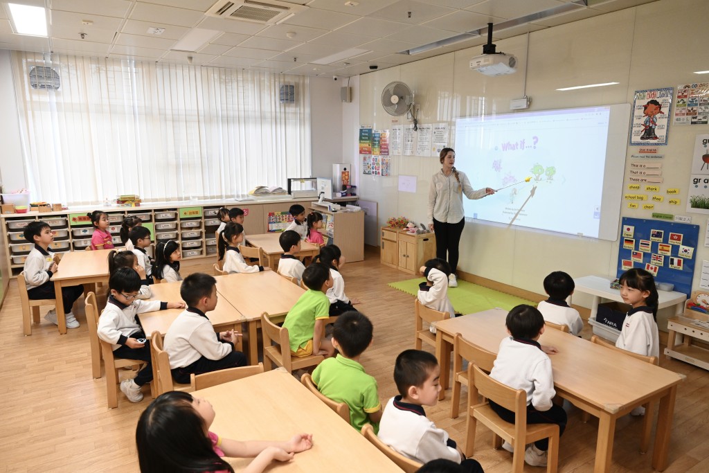 當局會從多方面評估和甄選參加交流計劃的幼稚園。 資料圖片