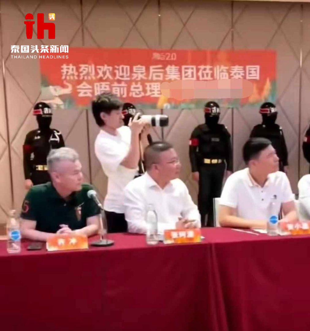 其後這些軍警在現場「站崗」。 其後這些軍警在現場「站崗」。