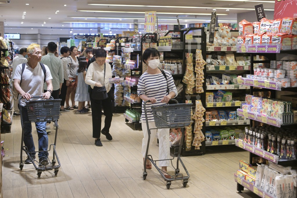 消費稅是間接稅其中一個重要部分,香港目前沒有相關稅項。(資料圖片) 消費稅是間接稅其中一個重要部分,香港目前沒有相關稅項。(資料圖片)
