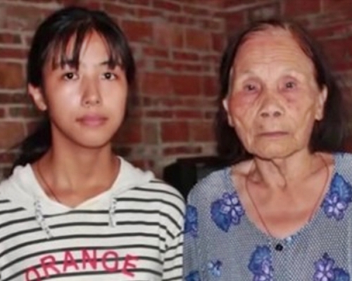 18歲少女黎海堅與91歲、患腦退化症的嫲嫲相依為命。網圖
