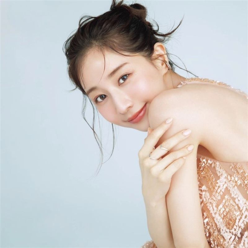 田中美奈實曾是超人氣女主播。