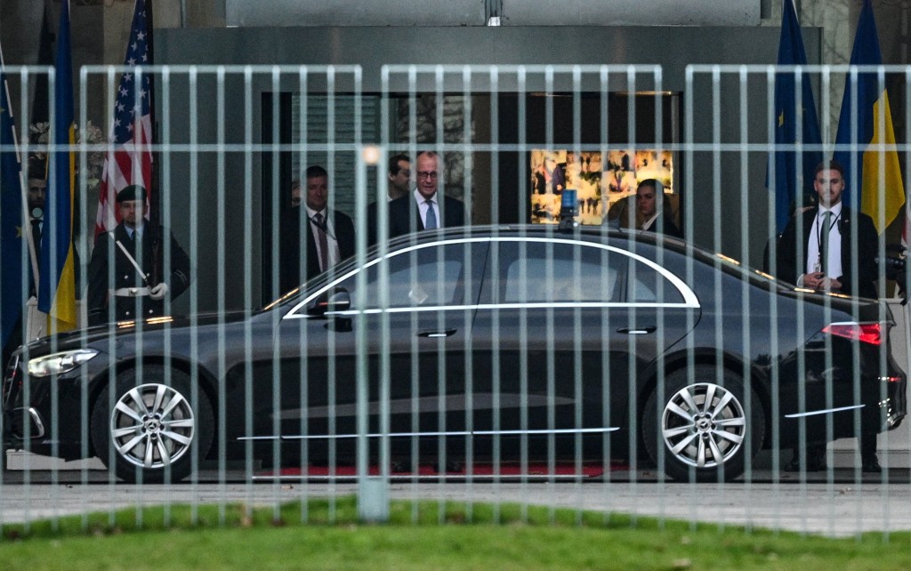 澤連斯基抵達柏林。路透社