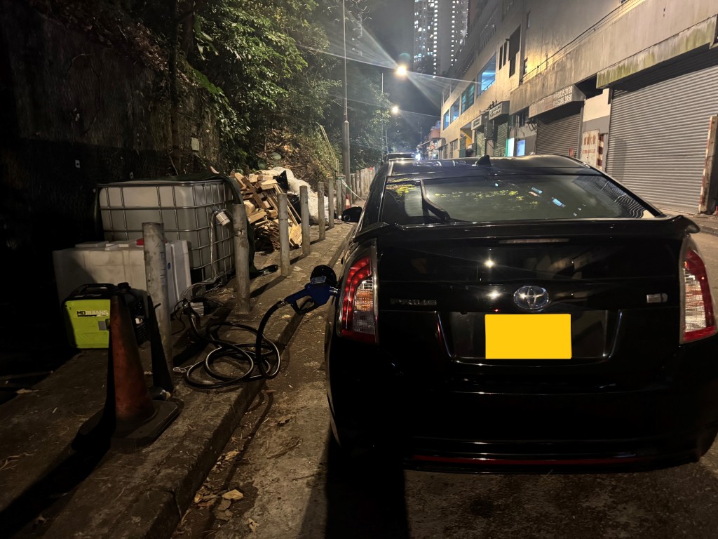 檢取的涉案私家車。政府新聞處圖片