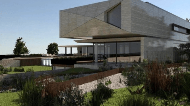 C朗在葡萄牙建造了价值一千七百万英镑的豪宅，作为退休之后跟家人的主要长居地。网上图片