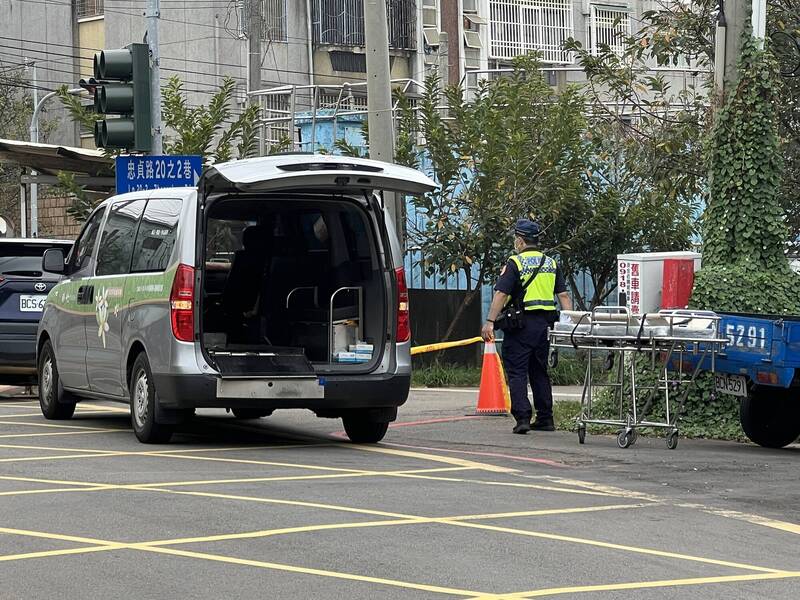 台中有約20歲女子被當街斬11刀殺害。自由時報
