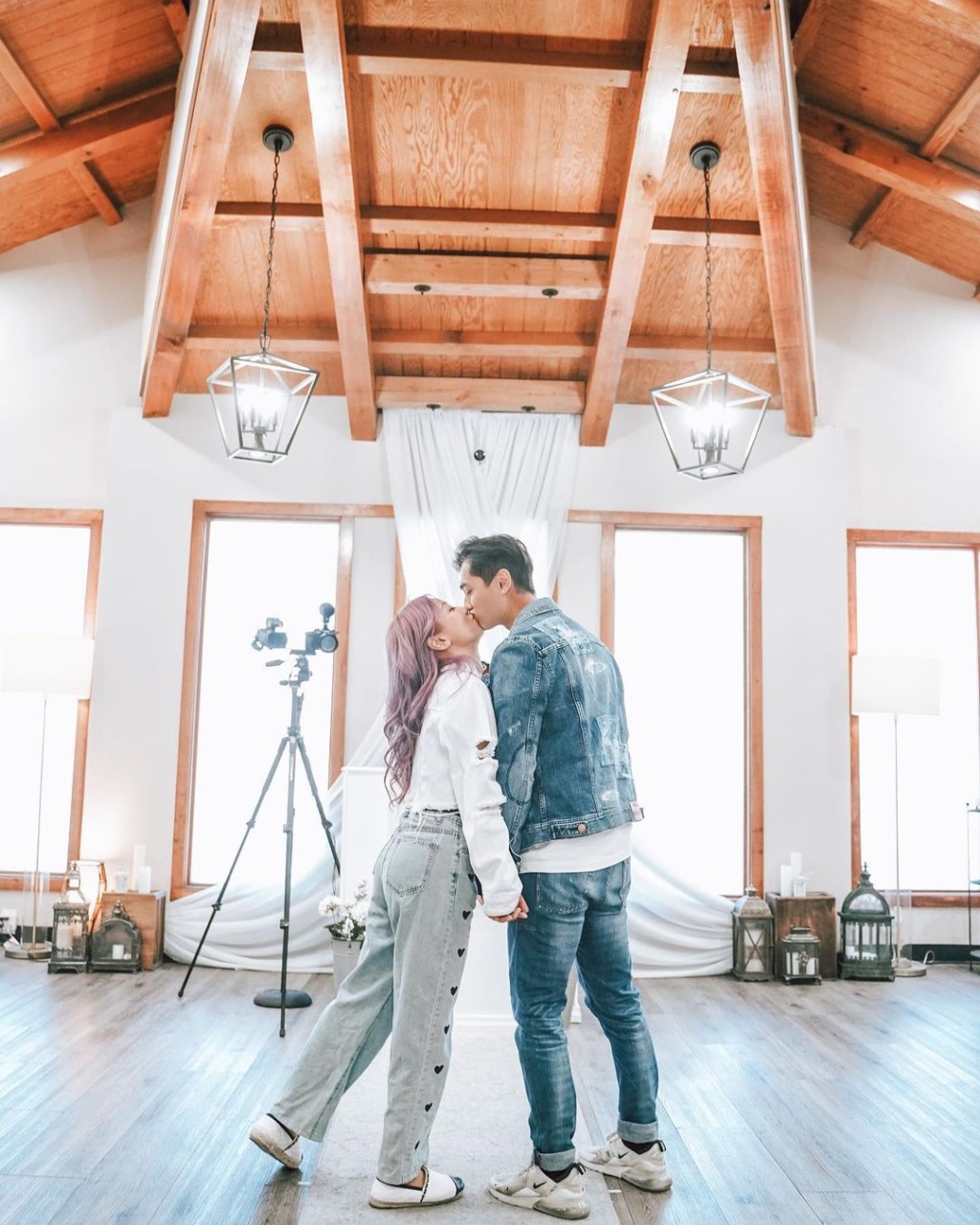 開騷前,鄭俊弘與老婆提早到美國度蜜月。