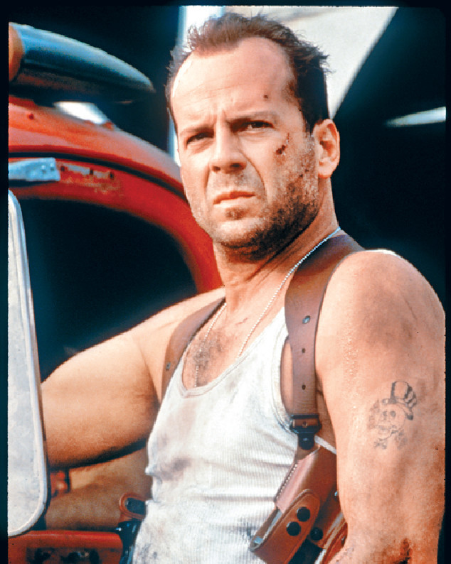 ■《虎膽龍威》系列奠定布斯動作巨星地位。 ■《虎膽龍威》系列奠定布斯動作巨星地位。