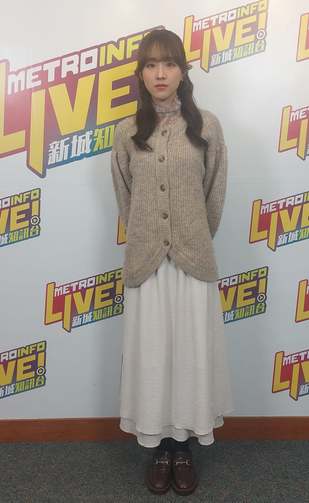 甄敏芳得悉發生火災後,不時留意最新進展,望大埔居民平安。 甄敏芳得悉發生火災後,不時留意最新進展,望大埔居民平安。