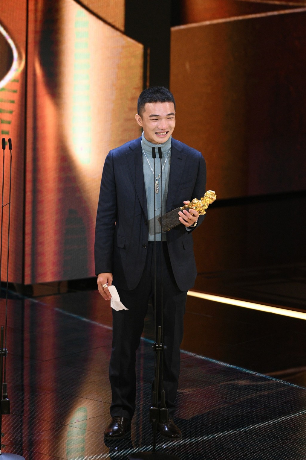 第59届金马奖 最佳新演员：胡智强《一家子儿咕咕叫》。