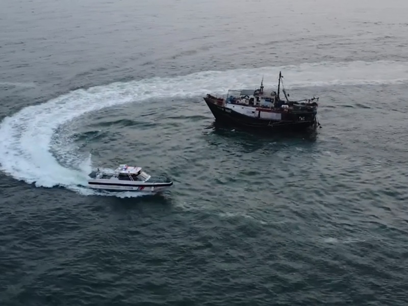 海警局公開艦艇。影片截圖