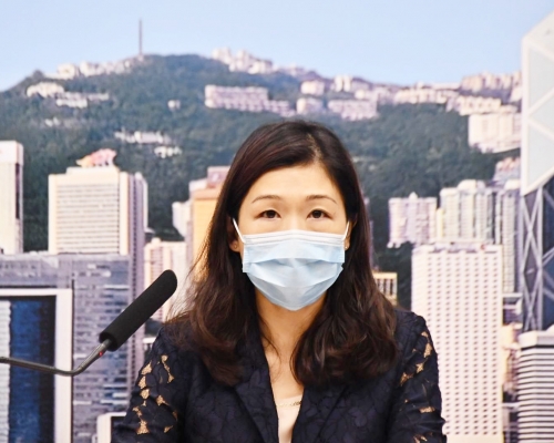 何婉霞指,該危殆女病人目前需接受輔助治療。
