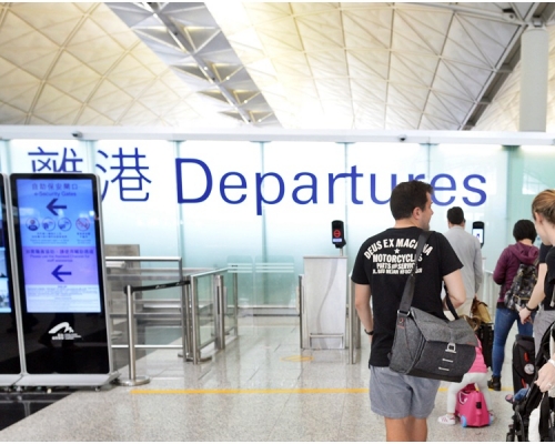 邱騰華透露現時以泰國和日本就旅遊氣泡商討得較深入。資料圖片