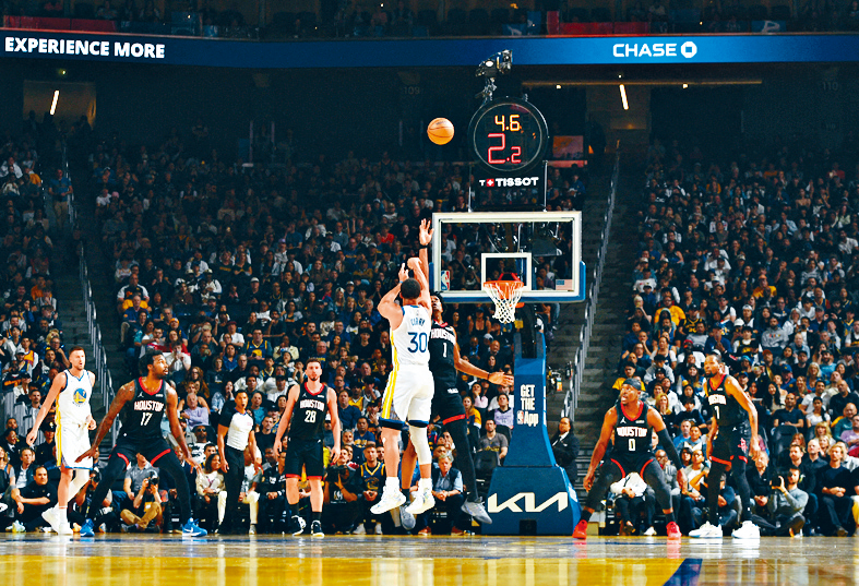 居利投失最後一擊，勇士以116:117不敵火箭。