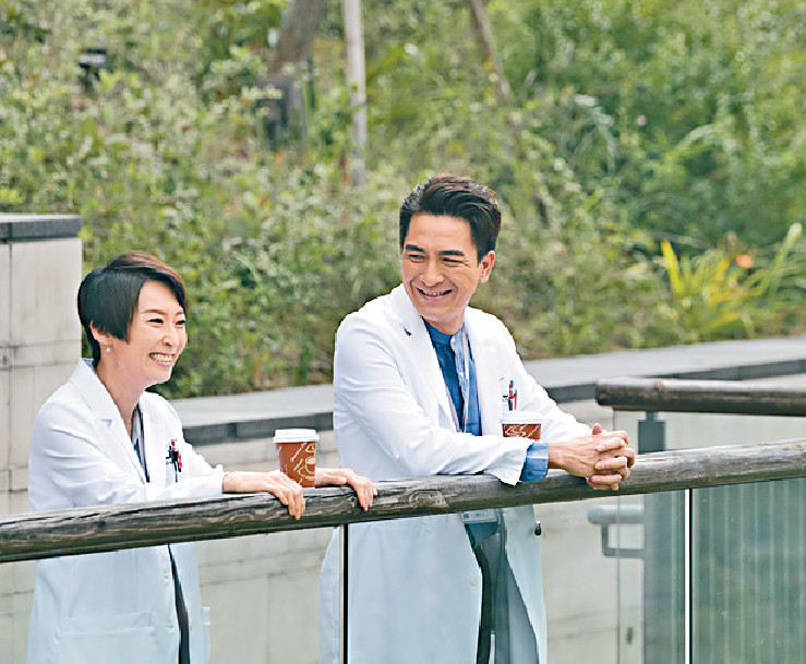 ■劇中家怡跟馬國明是舊情人，相隔多年再跟對方合作，感覺愉快。