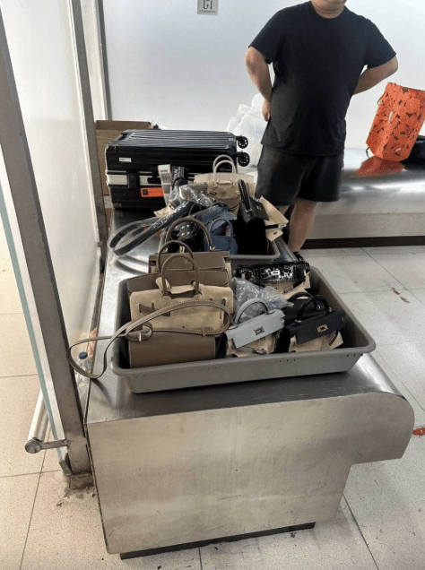 疑犯犯案後帶同贓物乘飛機前往曼谷。資料圖片