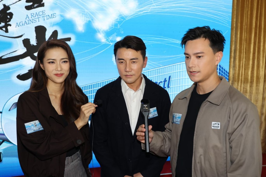 朱敏瀚笑指首次去法國便獻給洪永城,「一點也不幸福。」  朱敏瀚笑指首次去法國便獻給洪永城,「一點也不幸福。」