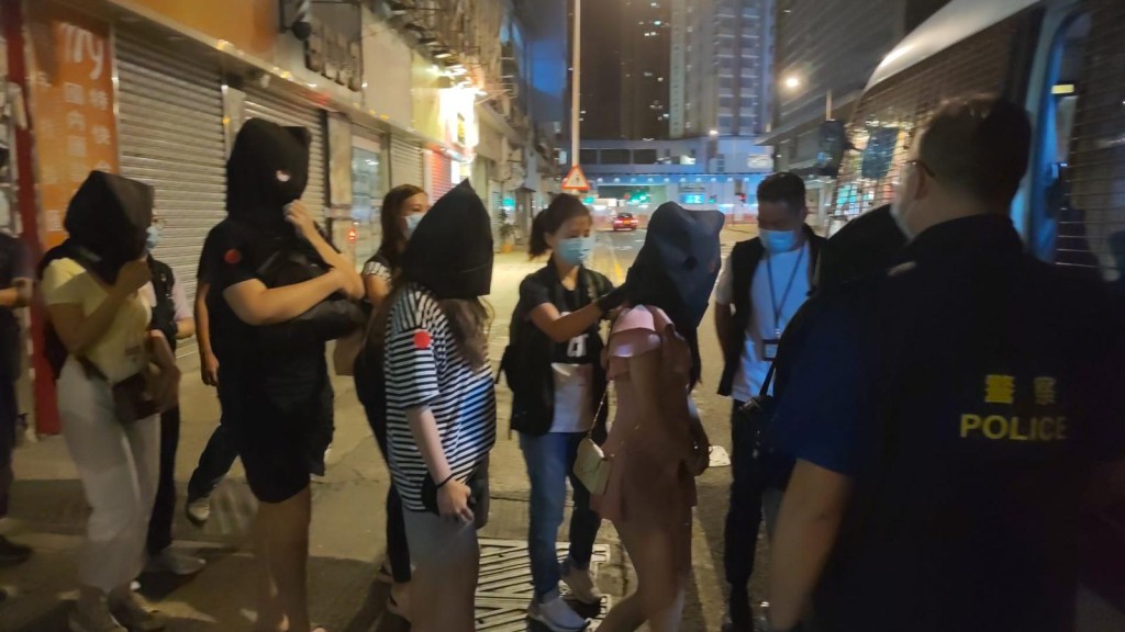 部分被捕男女。警方圖片
