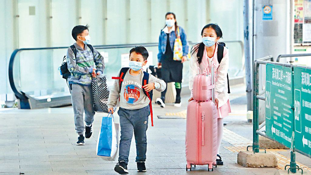 內地近日優化入境防疫措施,包括放寬核酸檢測、縮短隔離時間等。