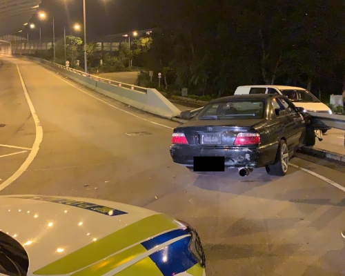 其中一輛涉案車輛。警方圖片
